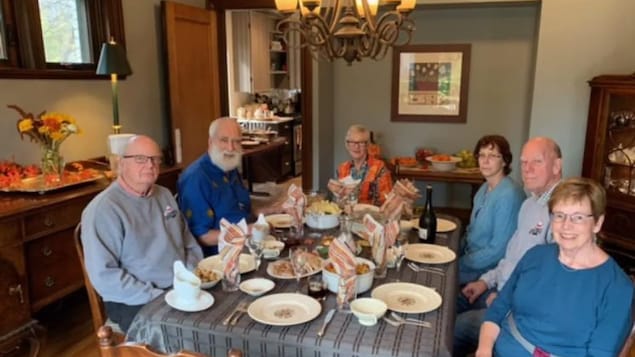 Des inconnus possèdent une maison ensemble à Winnipeg pour combattre la solitude