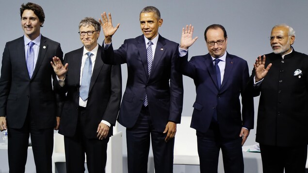 Justin Trudeau, Bill Gates, Barack Obama, François Hollande et Narendra Modi, à la COP21 à Paris. Justin Trudeau, Bill Gates, Barack Obama, François Hollande et Narendra Modi, à la COP21 à Paris.