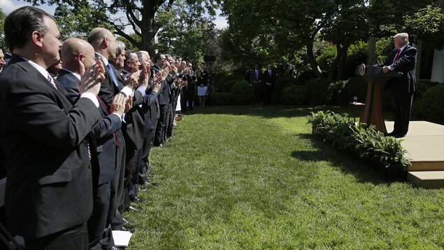 Le président américain, Donald Trump, annonçant le retrait des États-Unis de l'Accord de Paris, le 1er juin 2017 Le président américain, Donald Trump, annonçant le retrait des États-Unis de l'Accord de Paris, le 1er juin 2017