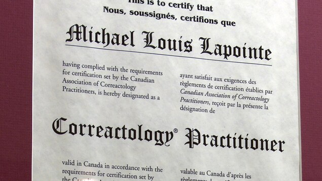 Le diplôme de Michael Louis Lapointe. Le diplôme de Michael Louis Lapointe.