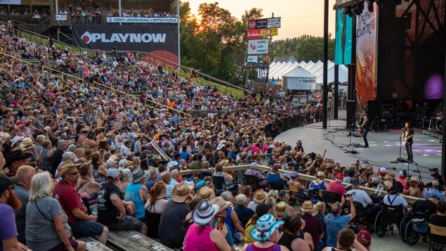 Tragic Bus Crash in Dauphin: Countryfest Holds Annual Festival as Community Mourns