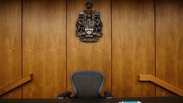 Variant Omicron : des procès sont reportés en Alberta