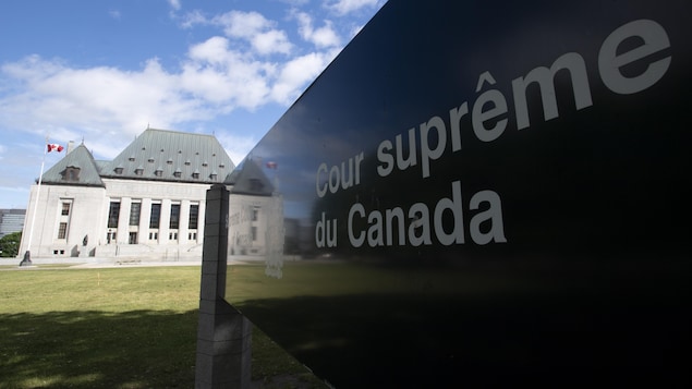 Les non-ayants droit suspendus à une décision de la Cour suprême du Canada