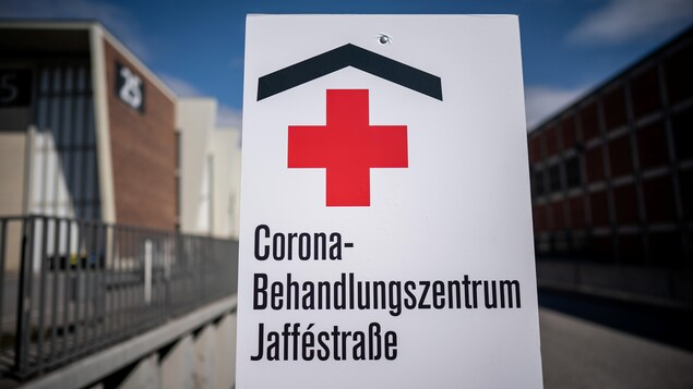Un centre de test pour la COVID-19 à Berlin.