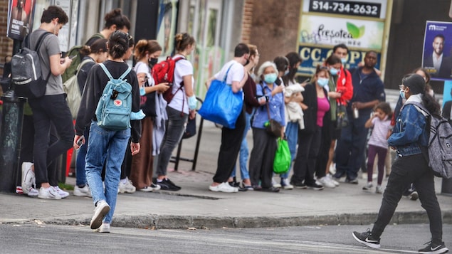 506 nouveaux cas de COVID-19 et 3 décès supplémentaires au Québec