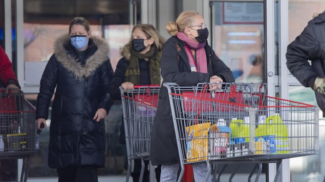 COVID-19 : le Québec passe sous la barre des 3000 hospitalisations