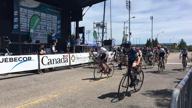 Des cyclistes Des cyclistes