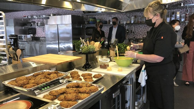 Le public invité à cuisiner dans une bibliothèque d’Edmonton