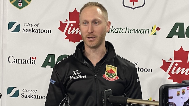 Brad Jacobs mène l’Ontario en finale des essais olympiques canadiens