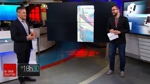 Bruno Savard et Jean-François Blanchet sur le plateau du Téléjournal Québec.