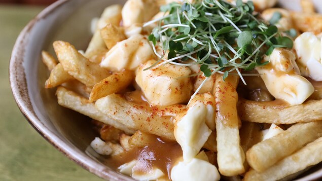 La poutine à la bière de La Korrigane, un des plats les plus populaires du menu. La poutine à la bière de La Korrigane, un des plats les plus populaires du menu.