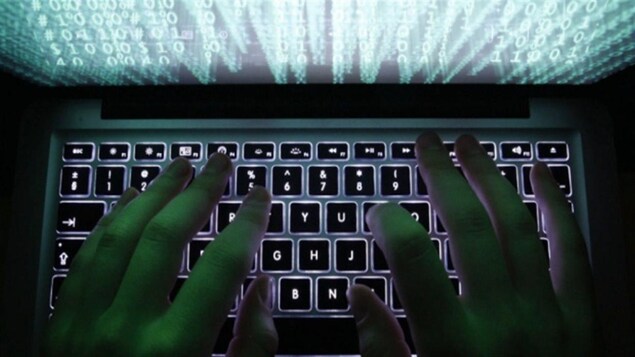 Une vaste opération contre la cybercriminalité conduit à un millier d’arrestations