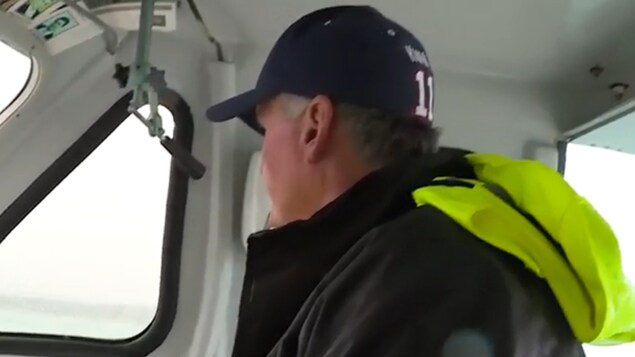 Danny à bord de son bateau