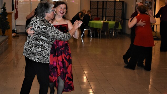 Quand la danse se traduit en engagement communautaire