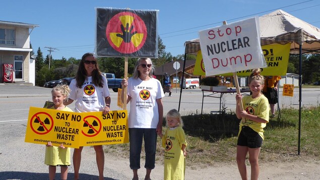 Tournée de sensibilisation aux déchets nucléaires dans le Nord-Ouest