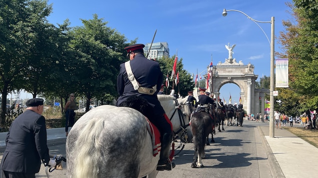 Le 100e défilé du Jour des guerriers à Toronto