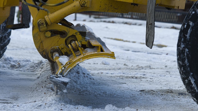 Déneigement : Montréal ajoute à sa « liste noire » une société et ses dirigeants