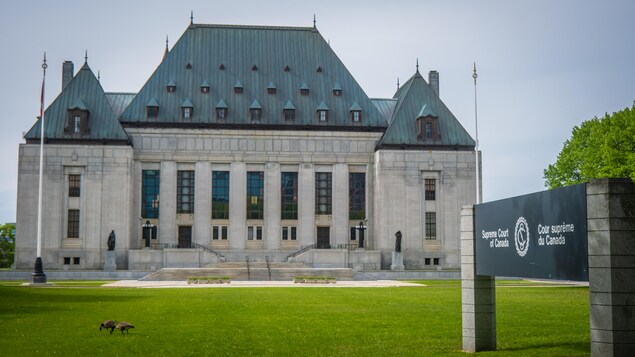 La Cour suprême du Canada vue de l'extérieur
