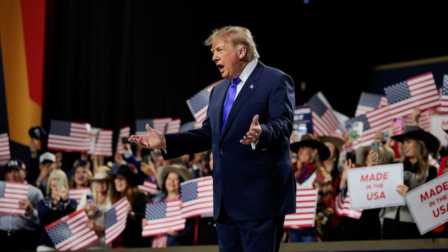 À Dallas, Trump mise sur sa personne pour sauver les élections de mi-mandat