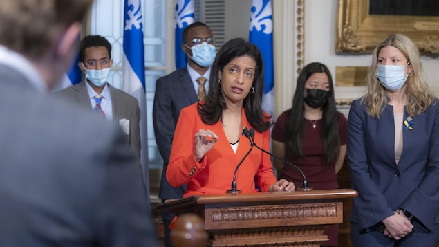 Levée de l’état d’urgence au Québec : l’opposition dénonce une « manœuvre politique »