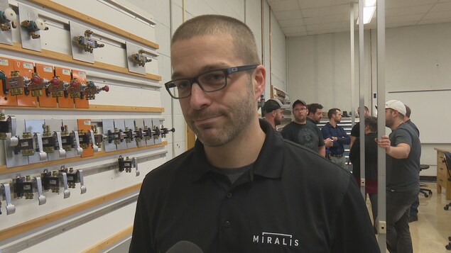 Le directeur qualité et formation chez Miralis, Dominique Légaré Le directeur qualité et formation chez Miralis, Dominique Légaré