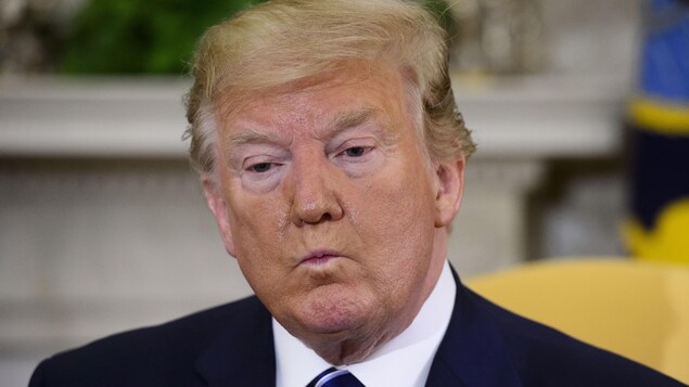 Gros plan de Donald Trump.
