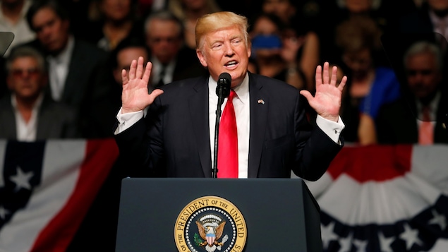 Depuis le quartier de Little Havana à Miami, le président américain Donald Trump s'est engagé à redéfinir en profondeur le rapprochement avec Cuba.