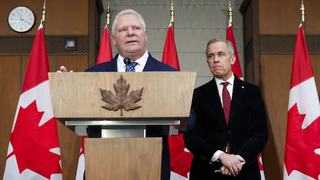 « Il vous volerait votre tuque » : Doug Ford dénonce violemment Donald Trump