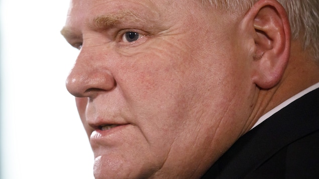 Doug Ford en point de presse.