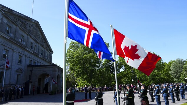 Justin Trudeau s’envole pour l’Europe, sur fond de déchirements russes