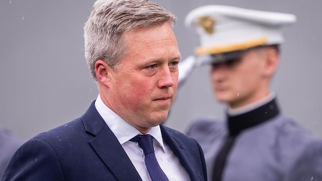 Le secrétaire américain à l’Armée de terre, Dan Driscoll, démissionne
