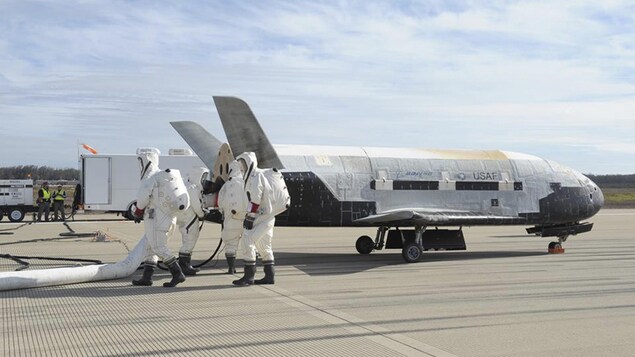 US military space drone returns to Earth after 908 days in orbit