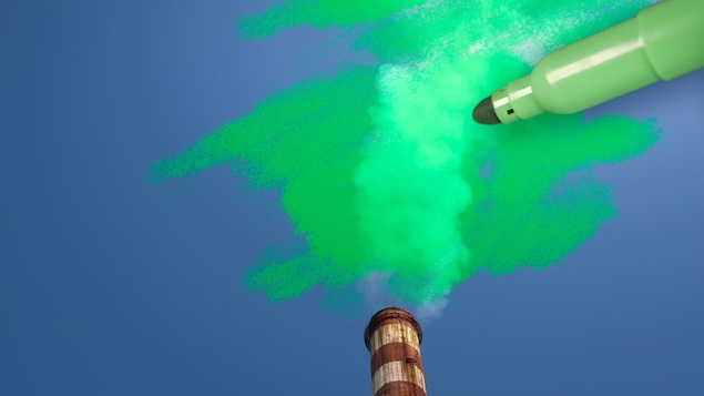 La fumée d'une cheminé est colorée en vert avec un marqueur.