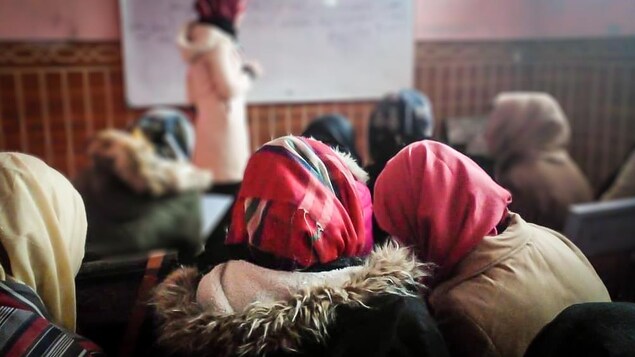 Le combat d’un Torontois pour permettre à de jeunes Afghanes de poursuivre leur scolarité