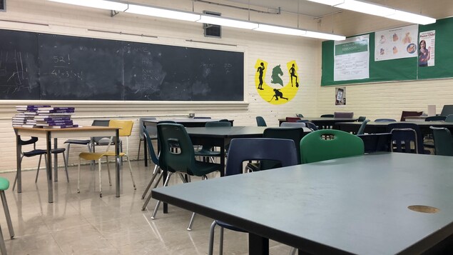 Grève dans les écoles en Ontario : les élèves iront-ils en classe lundi?