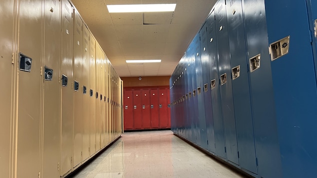 École secondaire Gabriel-Le Courtois - casiers
