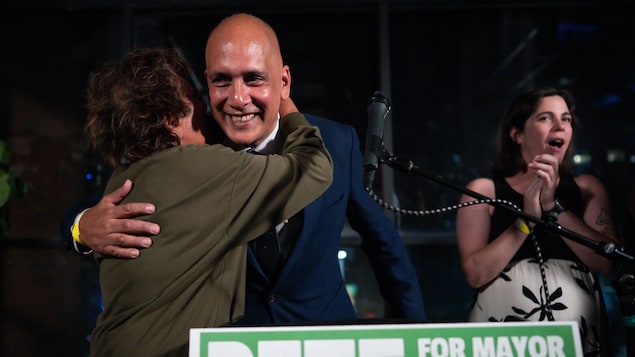 Élections municipales : Vancouver et Surrey tournent la page