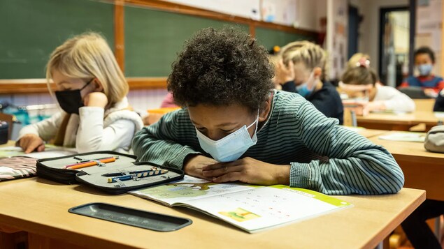 Masque obligatoire dans les écoles du OCDSB : les discussions reprendront jeudi soir