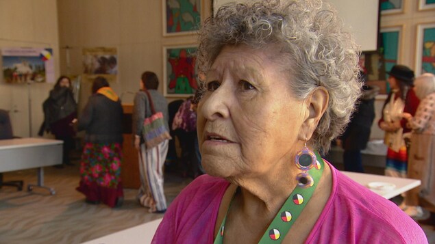 La société Kokom Kisewatisowin, nom donné au cercle, a lancé un calendrier expliquant les rites et traditions autochtones. La société Kokom Kisewatisowin, nom donné au cercle, a lancé un calendrier expliquant les rites et traditions autochtones.