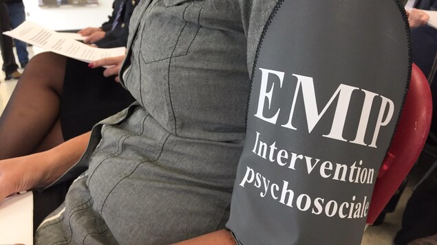 L'équipe mobile d'interventions psychosociales (EMIP) du Service de police de Sherbrooke et du CIUSSS de l'Estrie-CHUS.