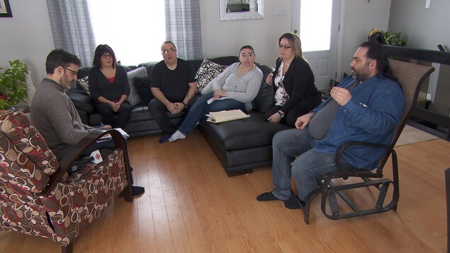 Des employés du Groupe d'action sociale et psychiatrique des Monts. Des employés du Groupe d'action sociale et psychiatrique des Monts.