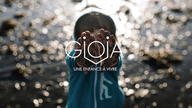 Le logo des Enfants GIOIA : un enfant qui montre ses mains