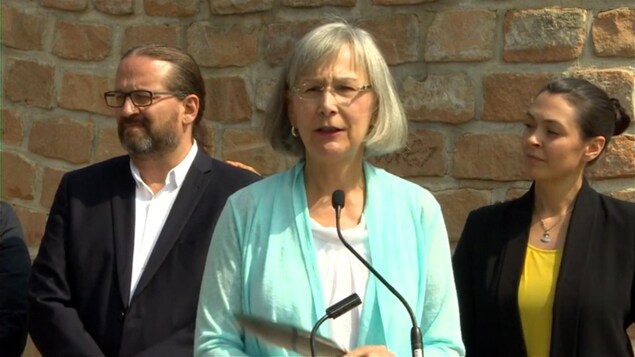 La commissaire en chef, Marion Buller, affirme que l'ENFFADA maintient le cap. La commissaire en chef, Marion Buller, affirme que l'ENFFADA maintient le cap.