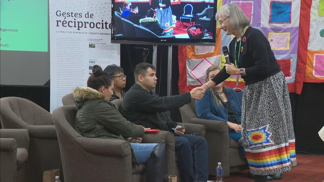 Les premiers témoins ont été entendus mercedi lors des audiences à Edmonton de l'Enquête nationale sur les femmes et les filles autochtones disparues et assassinées.