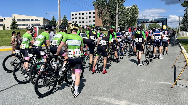Le départ du 52e Tour de l’Abitibi est donné
