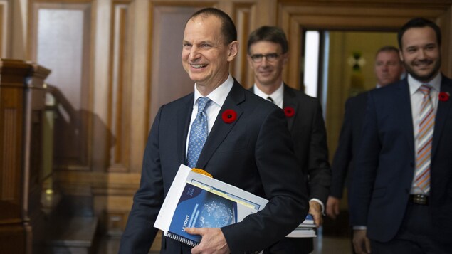 Le ministre des Finances, Eric Girard, lors de la mise à jour économique du 7 novembre.