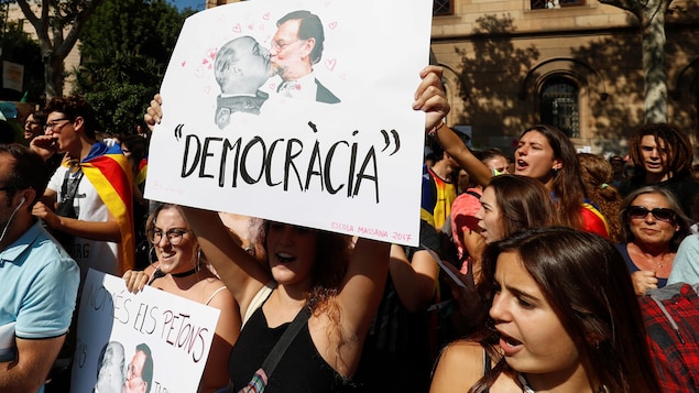 Selon Barcelone, le « oui » l'a emporté à 90 % lors du référendum d'indépendance de la Catalogne,.tenu le dimanche 1er octobre.