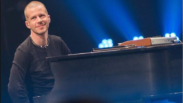 Le multi-instrumentiste Étienne Chagnon Le multi-instrumentiste Étienne Chagnon