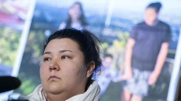 Les parents de Nooran Rezayi demandent à la cour l’identité de l’agent ayant tué leur fils