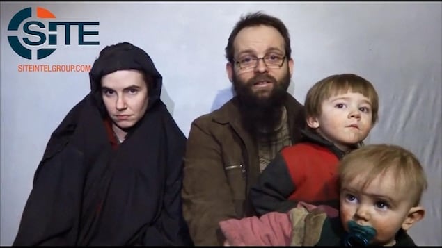 Caitlan Coleman, 31 ans et Joshua Boyle, 34 ans, ont eu leur trois enfants durant leur captivité.